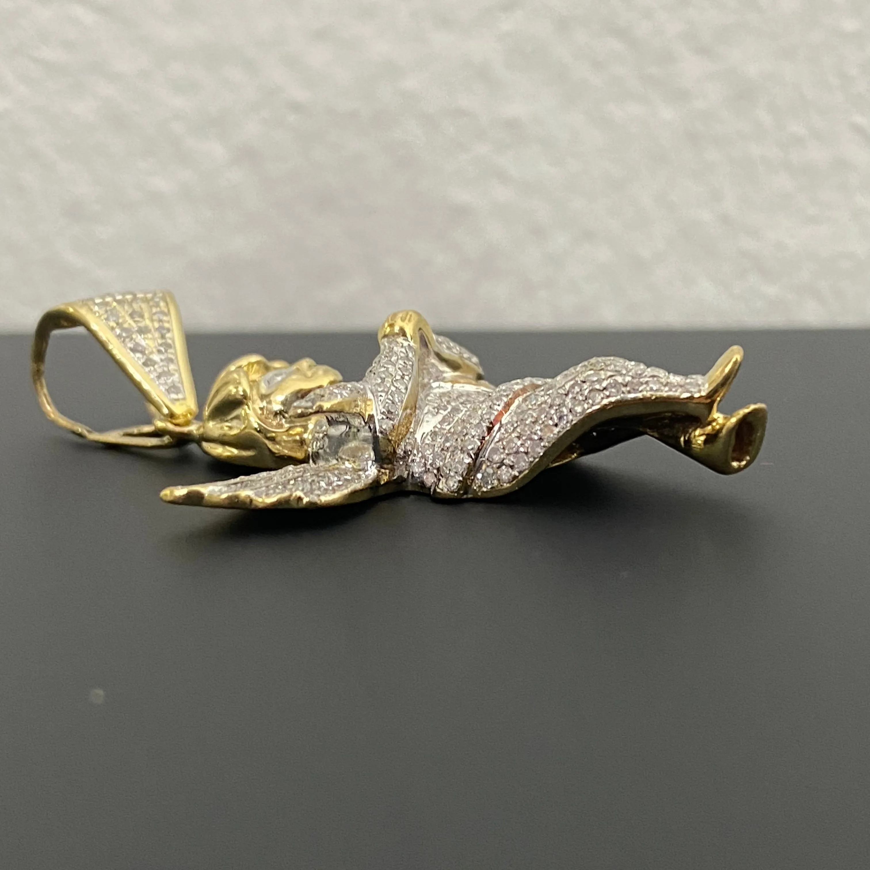 10K Yellow Gold Diamond Angel Pendant Ct Dia / 9gr / 2in