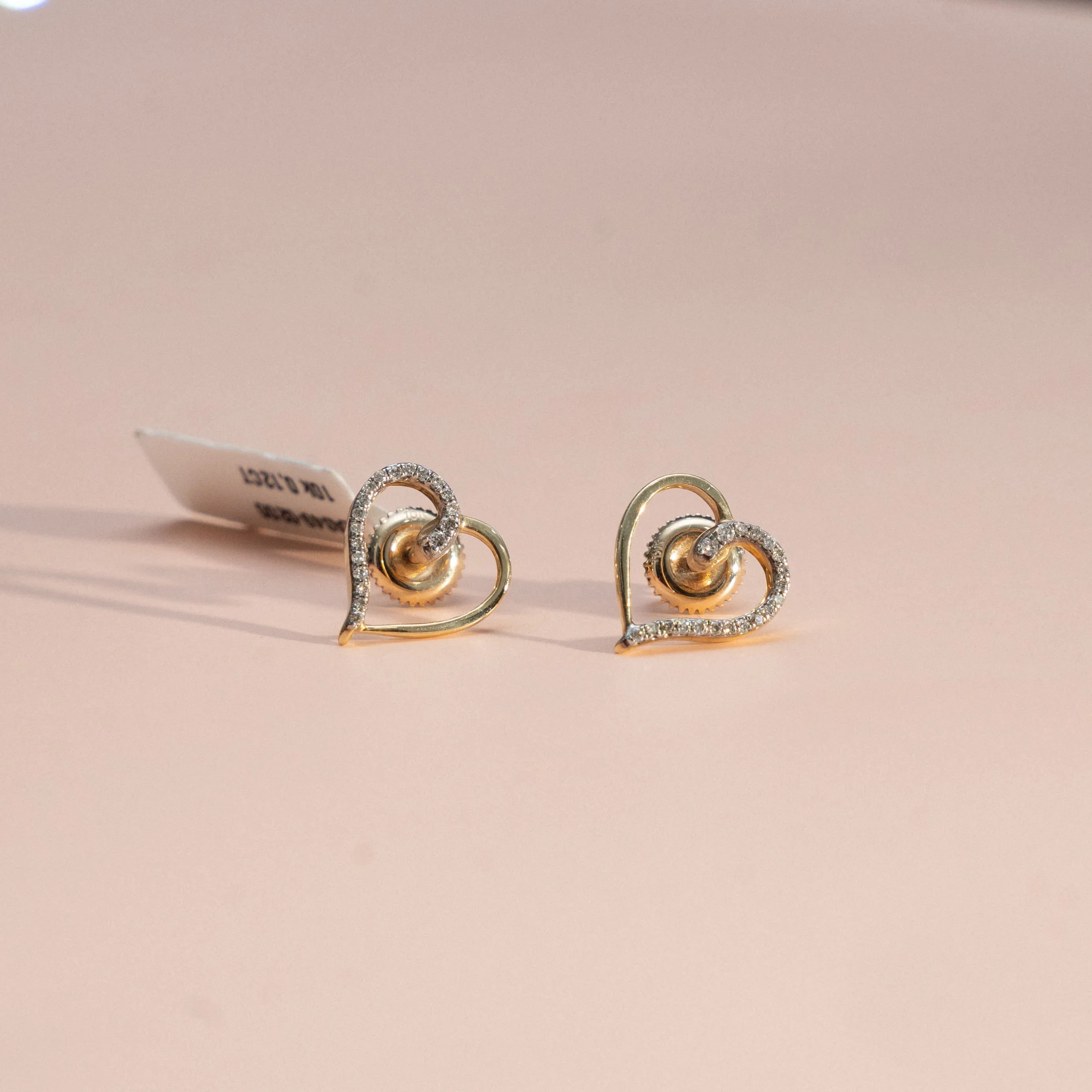 10K Yellow Gold Haert/Diamond Stud Earrings 0.12Ct / 1.5gr