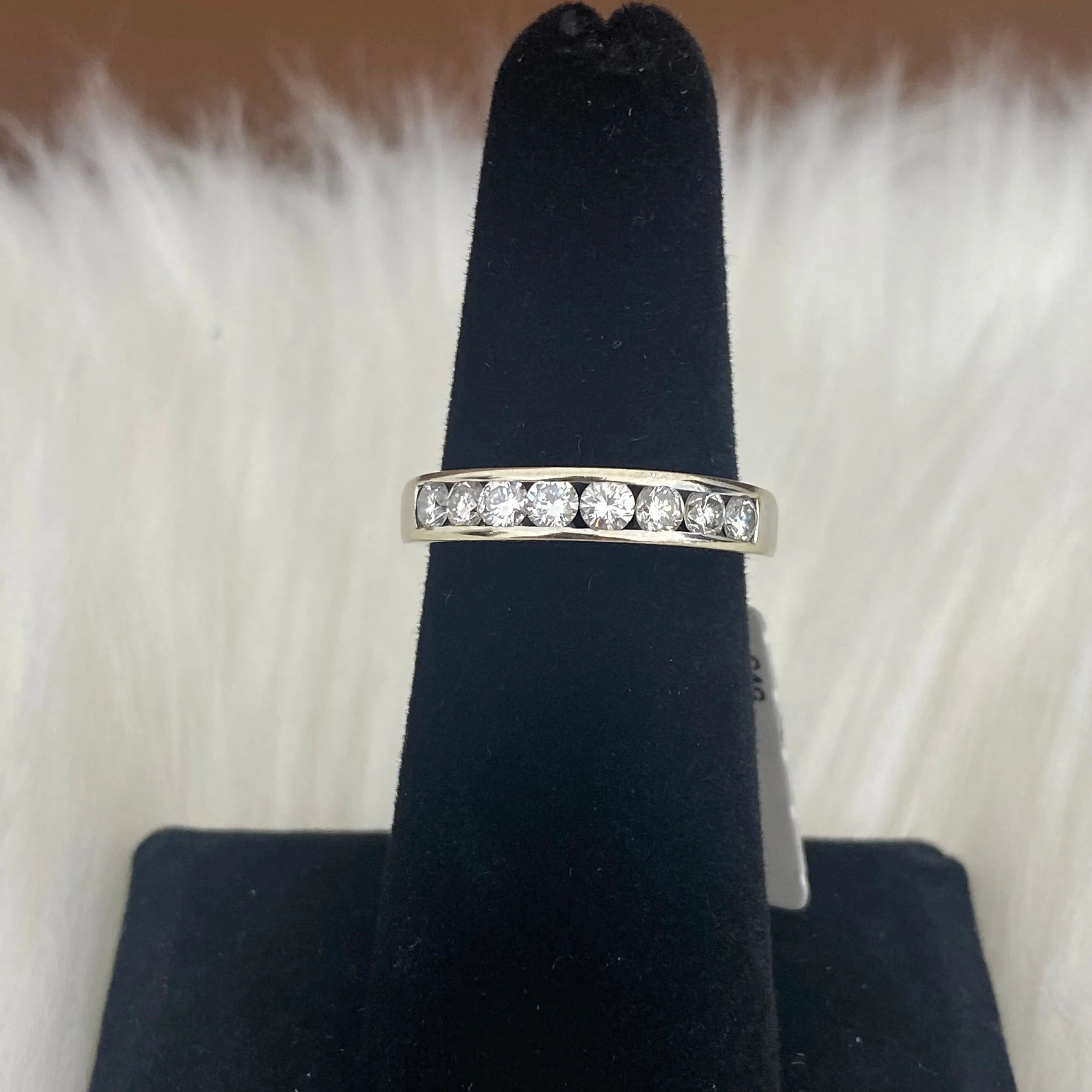 14K White Gold Diamond Luxury Engagement Ring Ct Dia / 4gr / Size 6