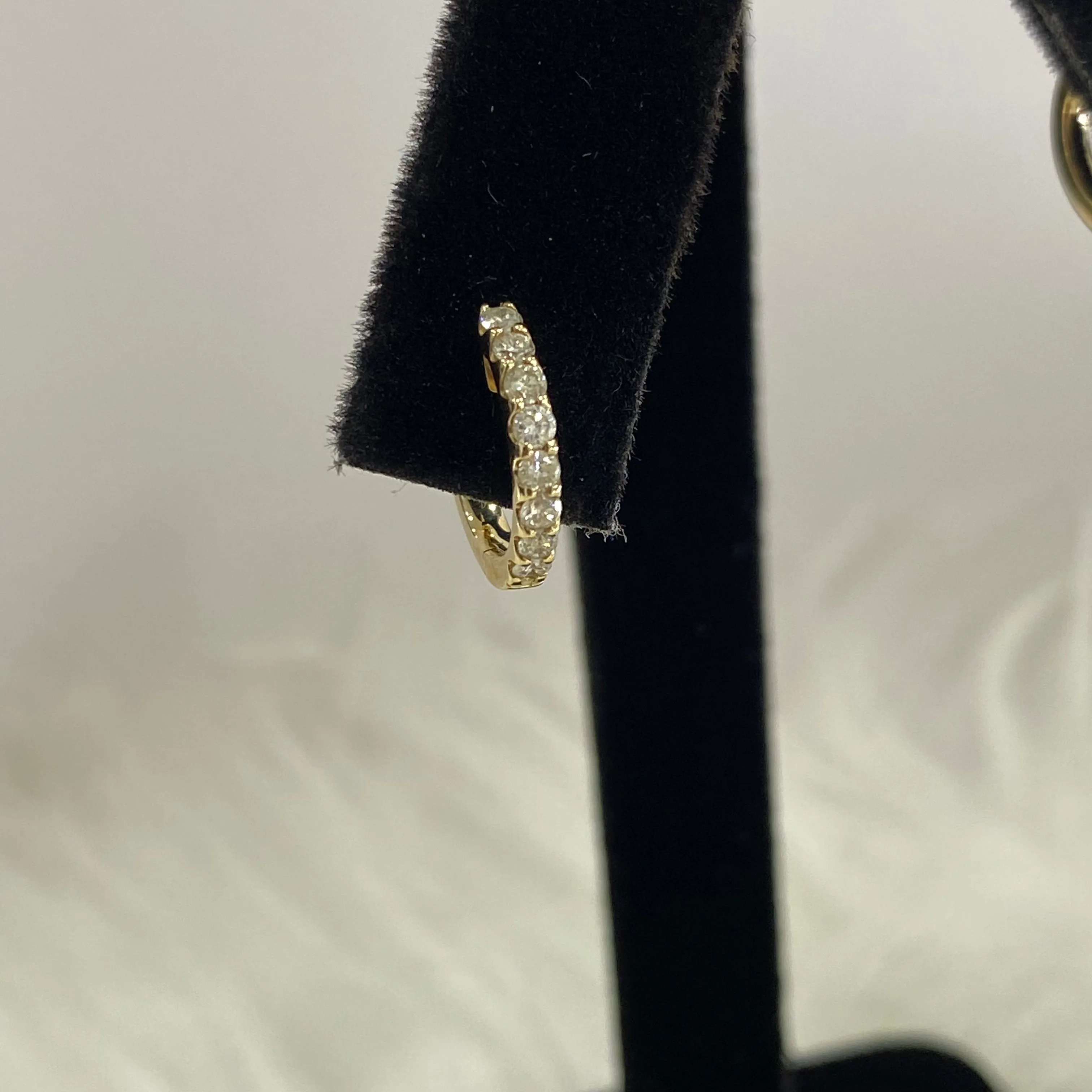 14K Yellow Gold Diamond Luxury Hoop Earrings 0.41Ct / 1.9gr