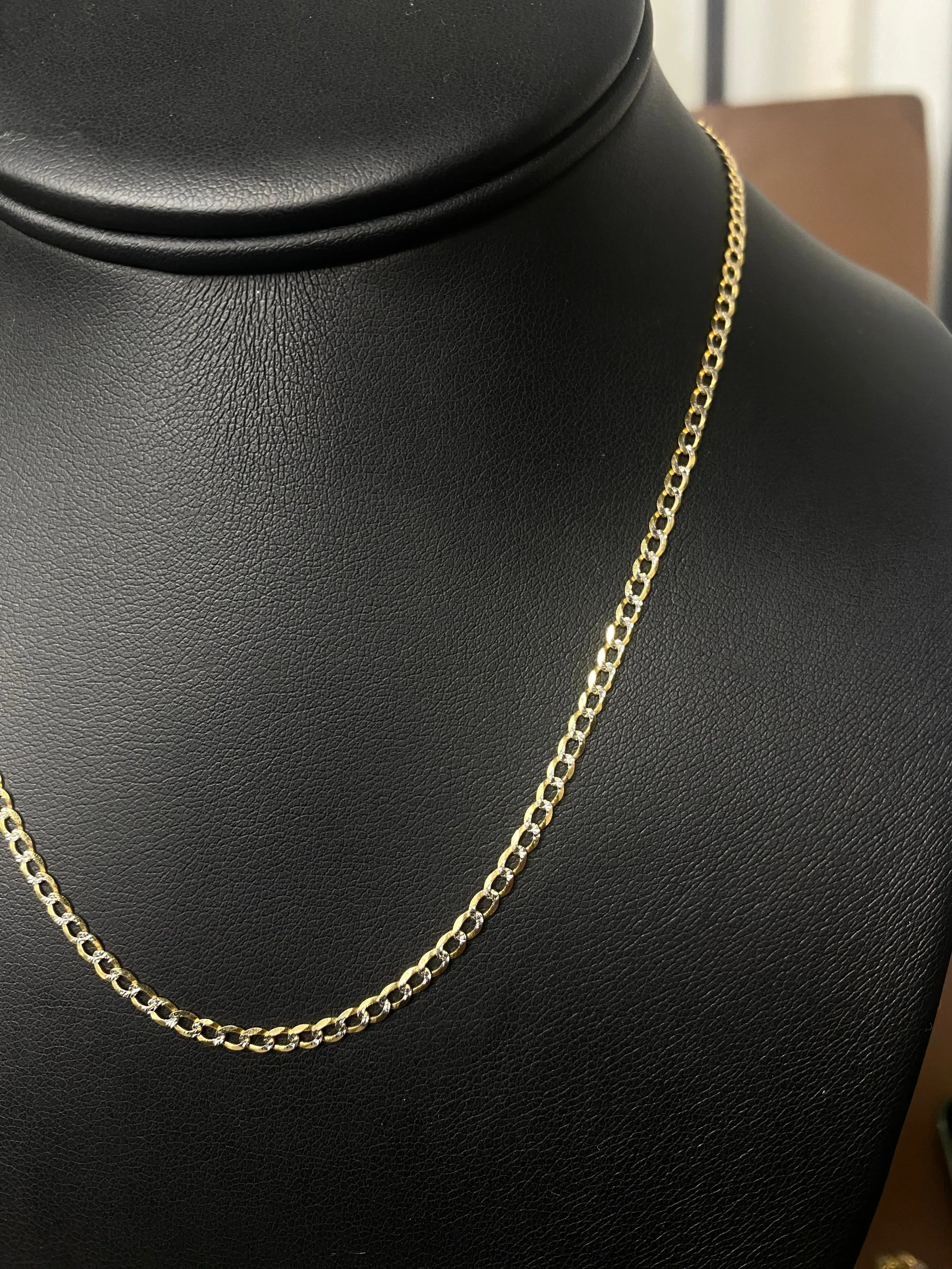 14K Yellow - White Gold American Cuban Link Chain Diamond Cut / 6.6gr / 3.1mm / 20in