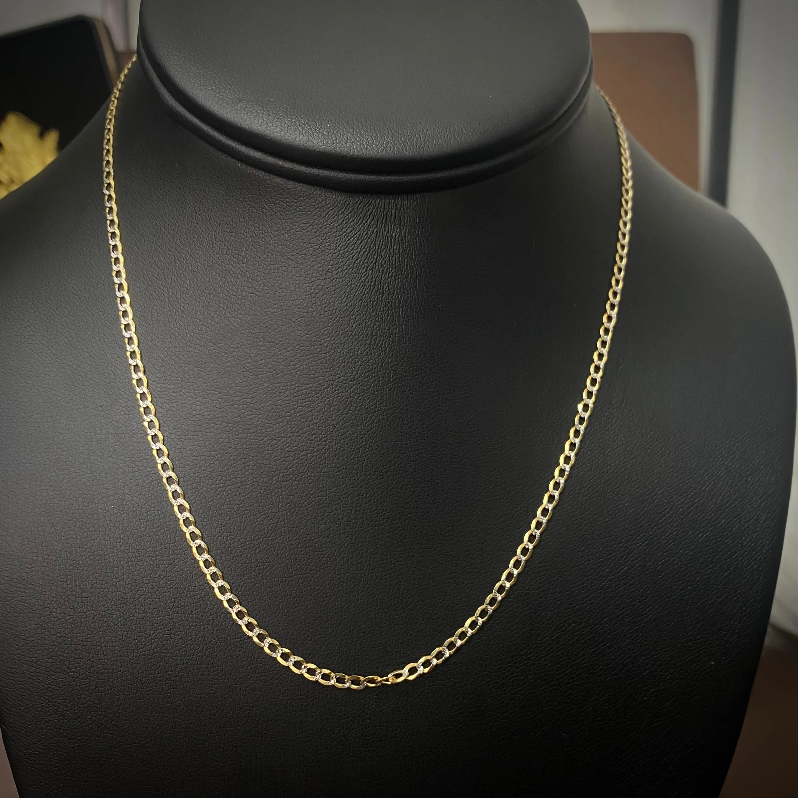 14K Yellow - White Gold American Cuban Link Chain Diamond Cut / 6.6gr / 3.1mm / 20in