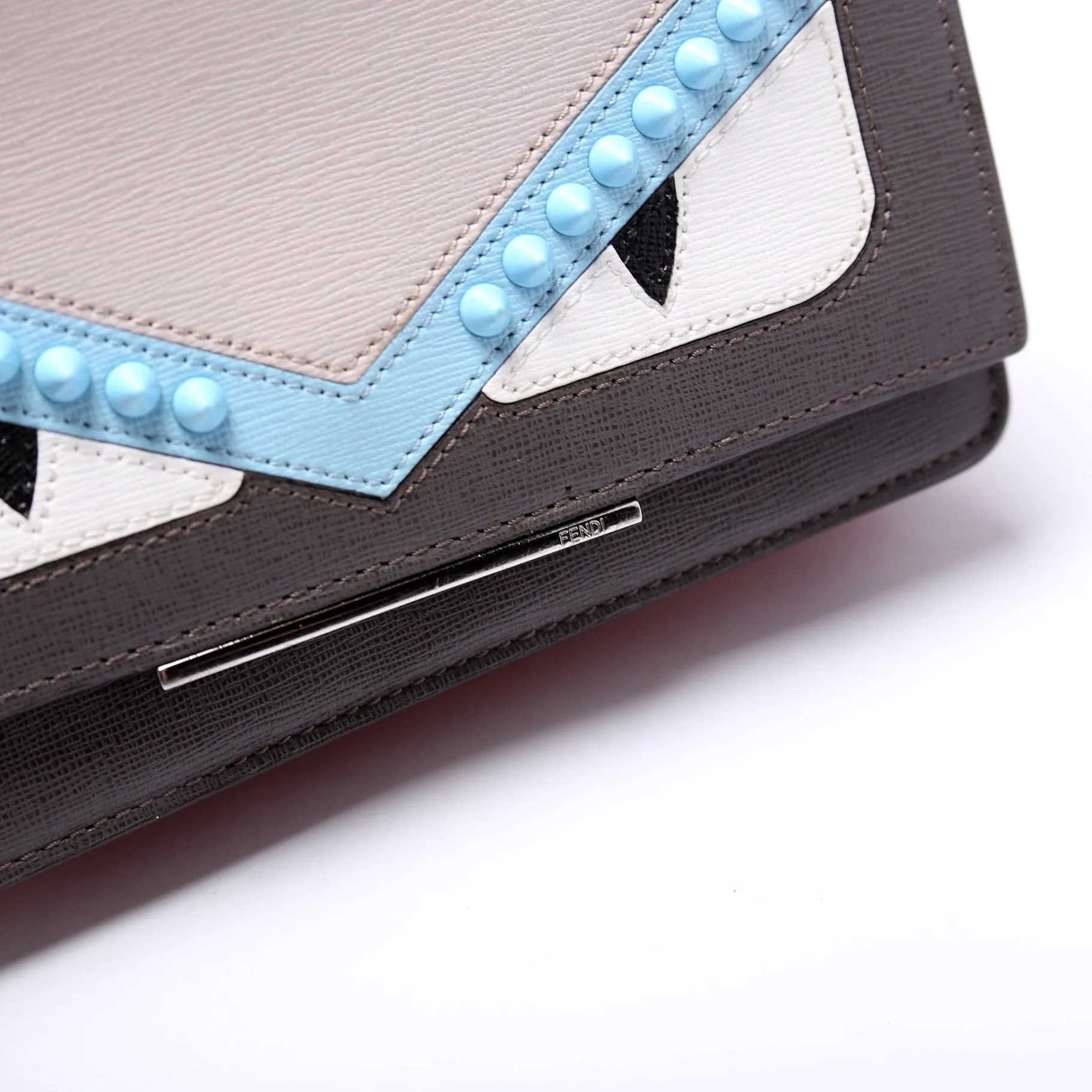 8M0346 Studded Monster Eyes Tube WOC