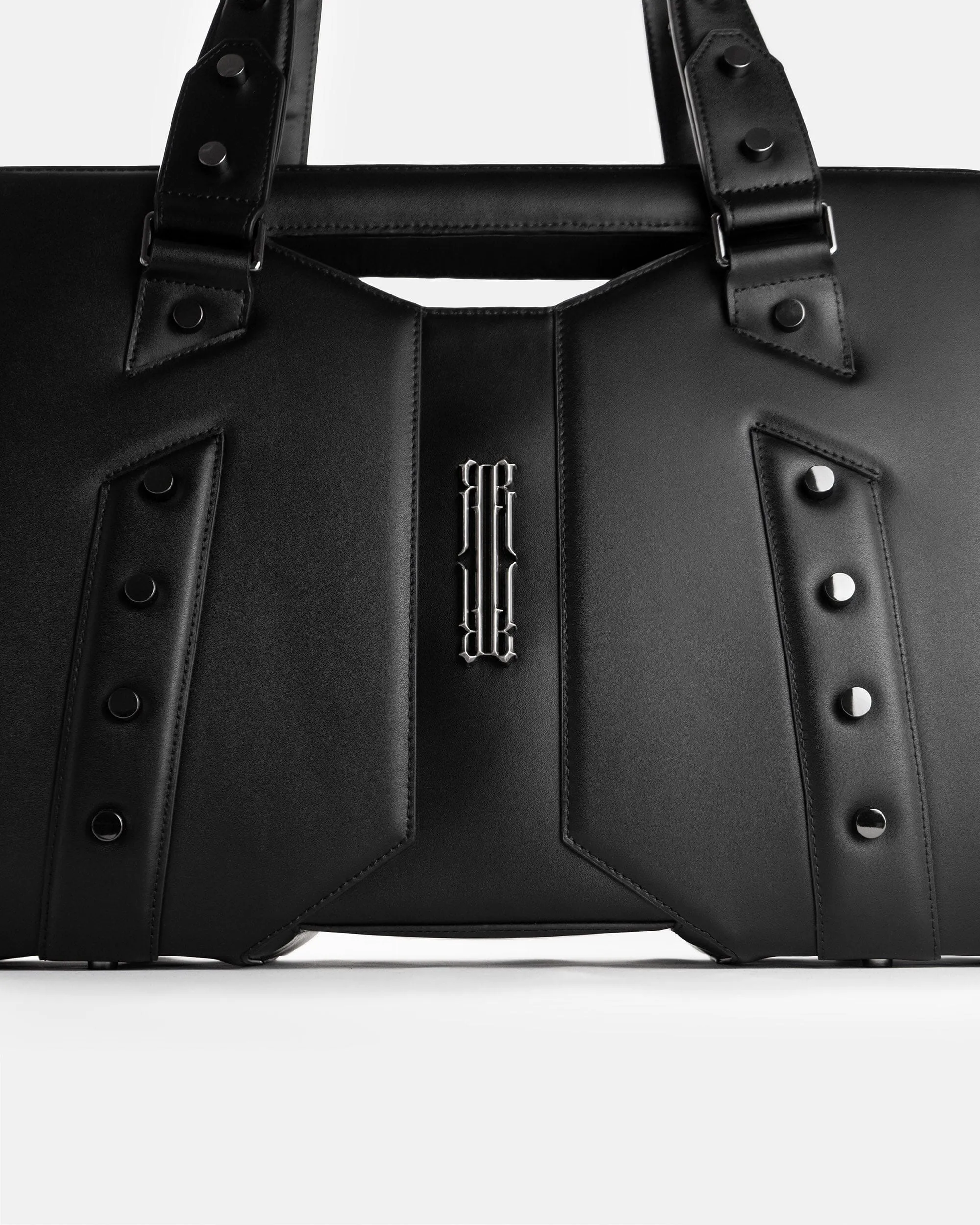 ALLHOLDING VAULTED BAG STUDDED