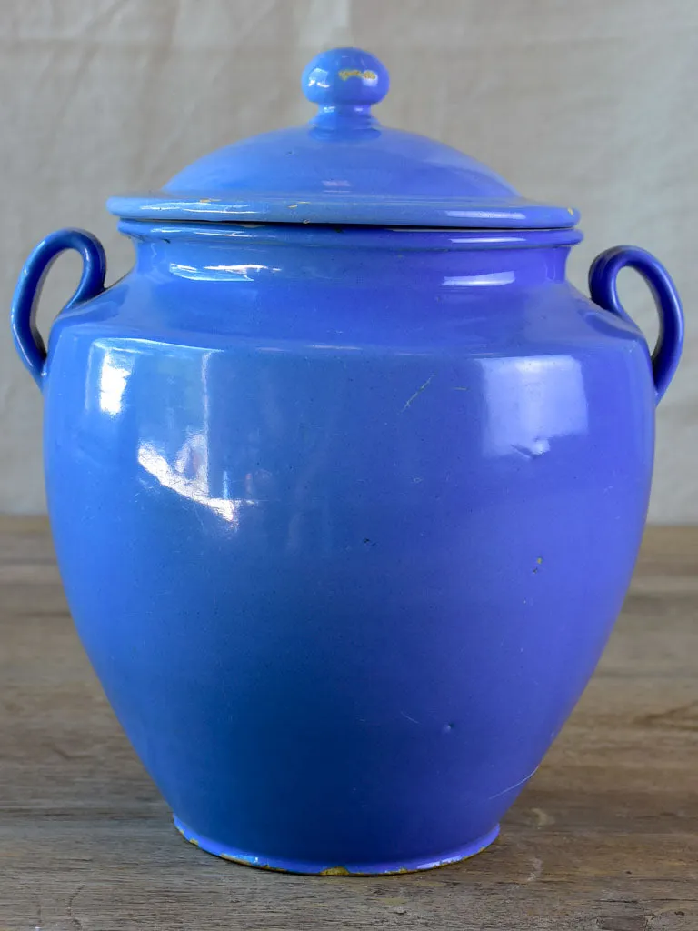 Antique French blue Martres Tolosane confit pot with lid