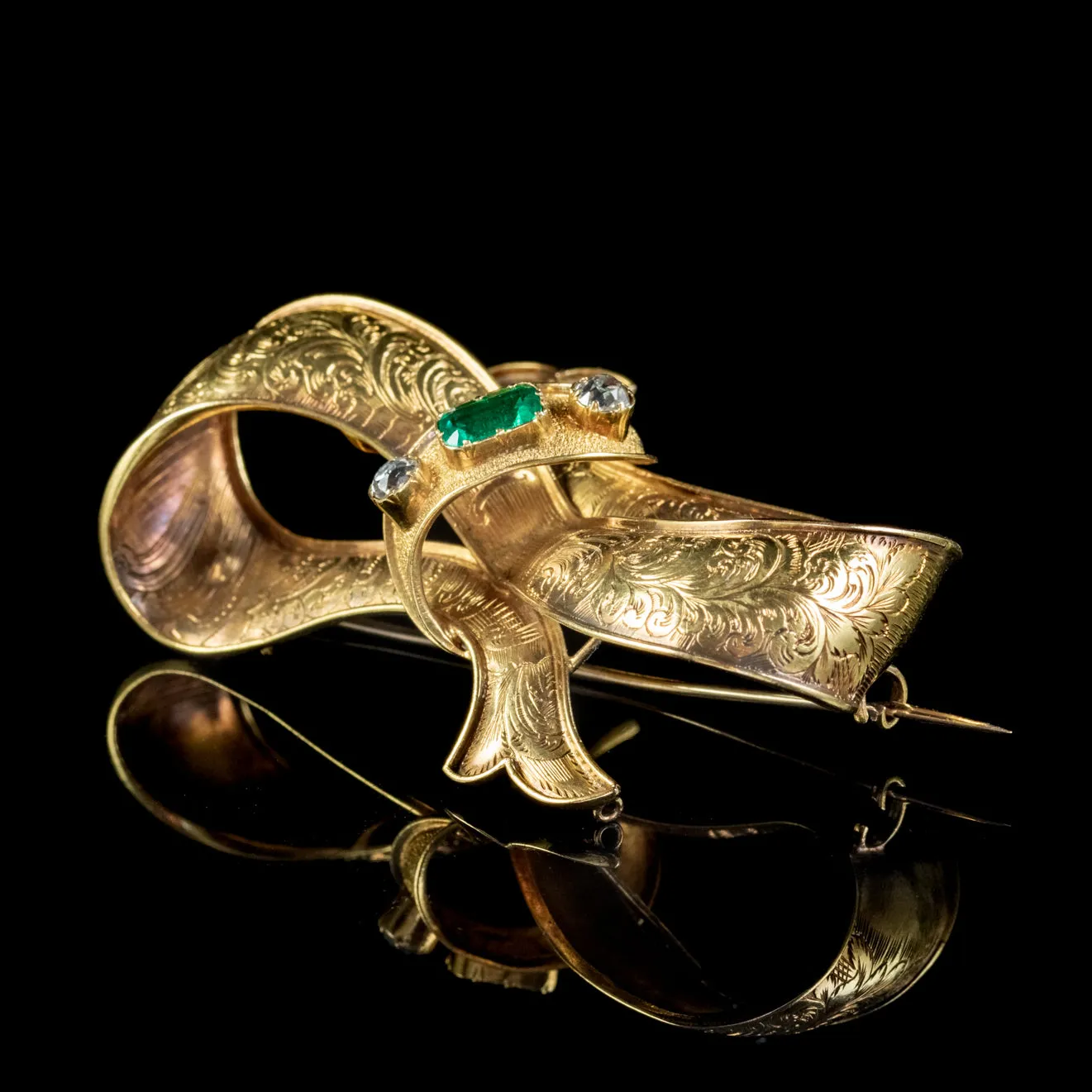 Antique Victorian Emerald Diamond Bow Brooch 18Ct Gold Boxed Circa 1880