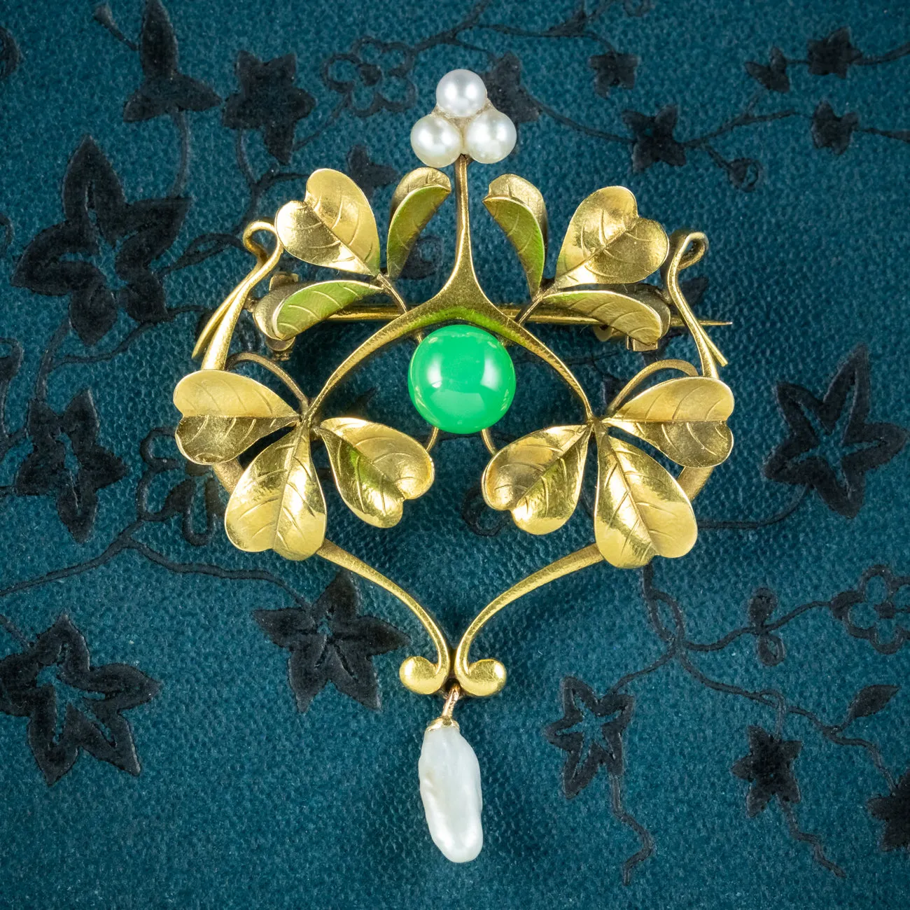 Antique Victorian French Jade Pearl Brooch 18ct Gold