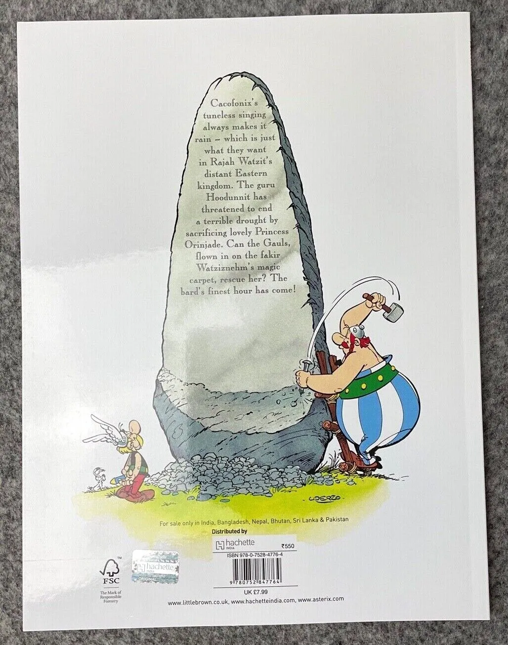 Asterix & Magic Carpet - 2000s Orion/Sphere UK Edition Paperback Book EO Uderzo