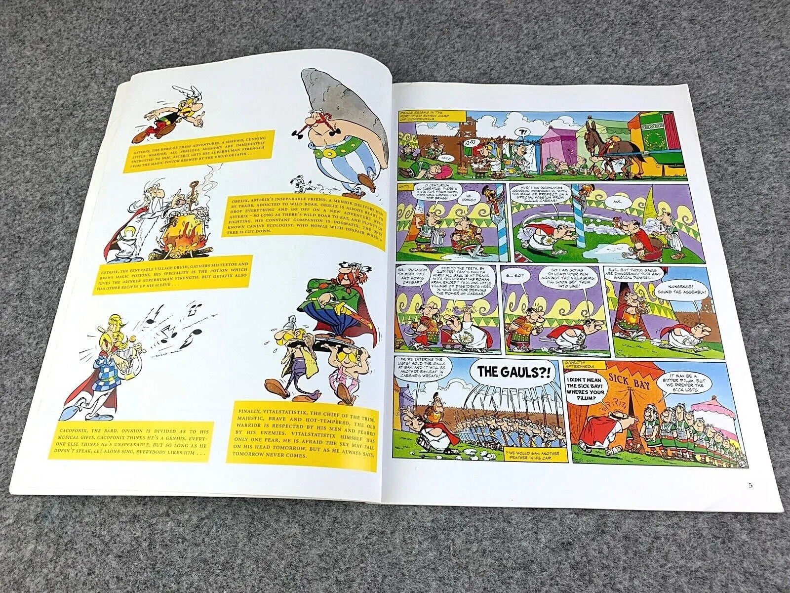 Asterix & the Banquet - 2000s Orion/Sphere UK Edition Paperback Book EO Uderzo