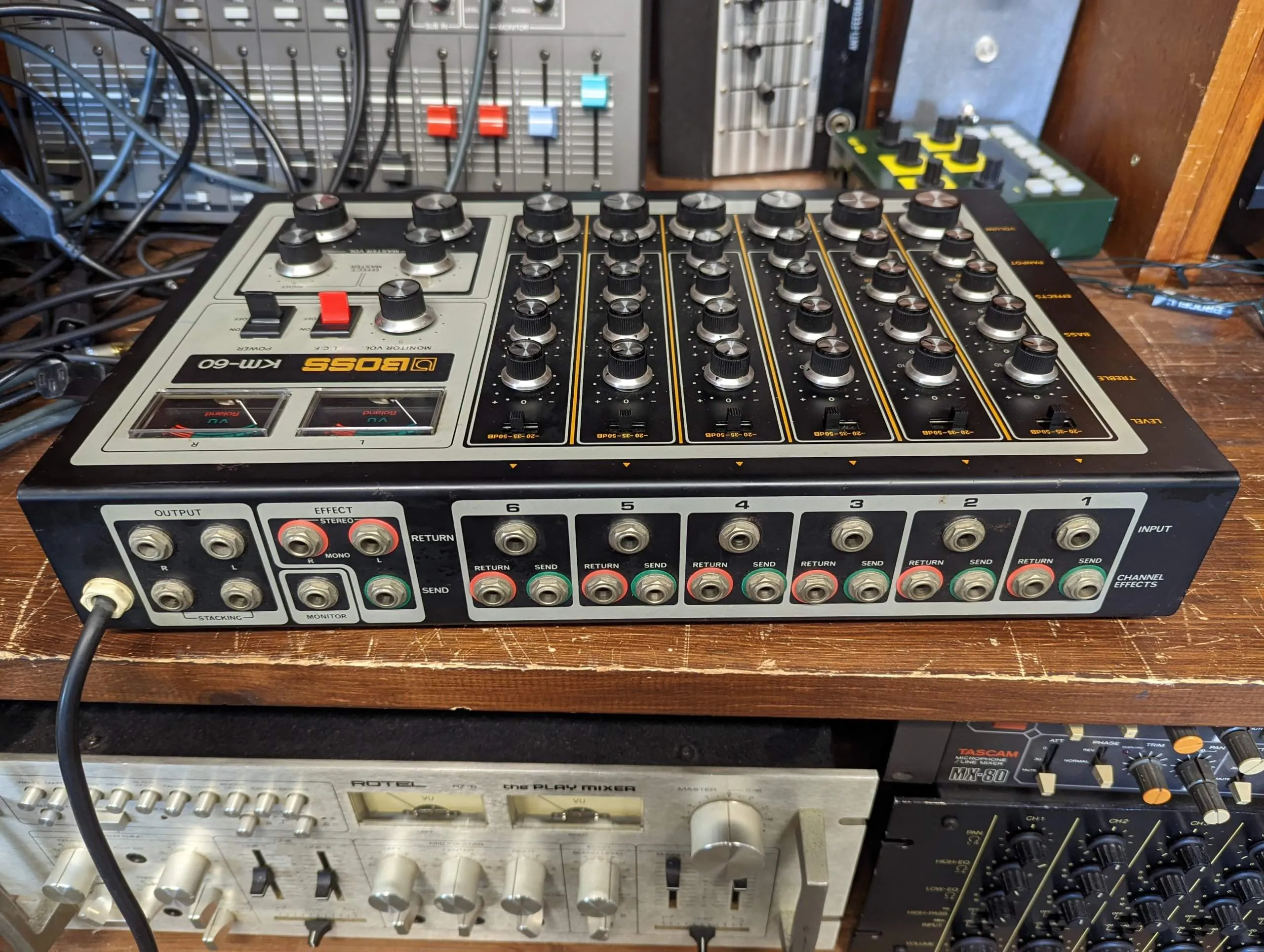 Boss KM-60 Mixer