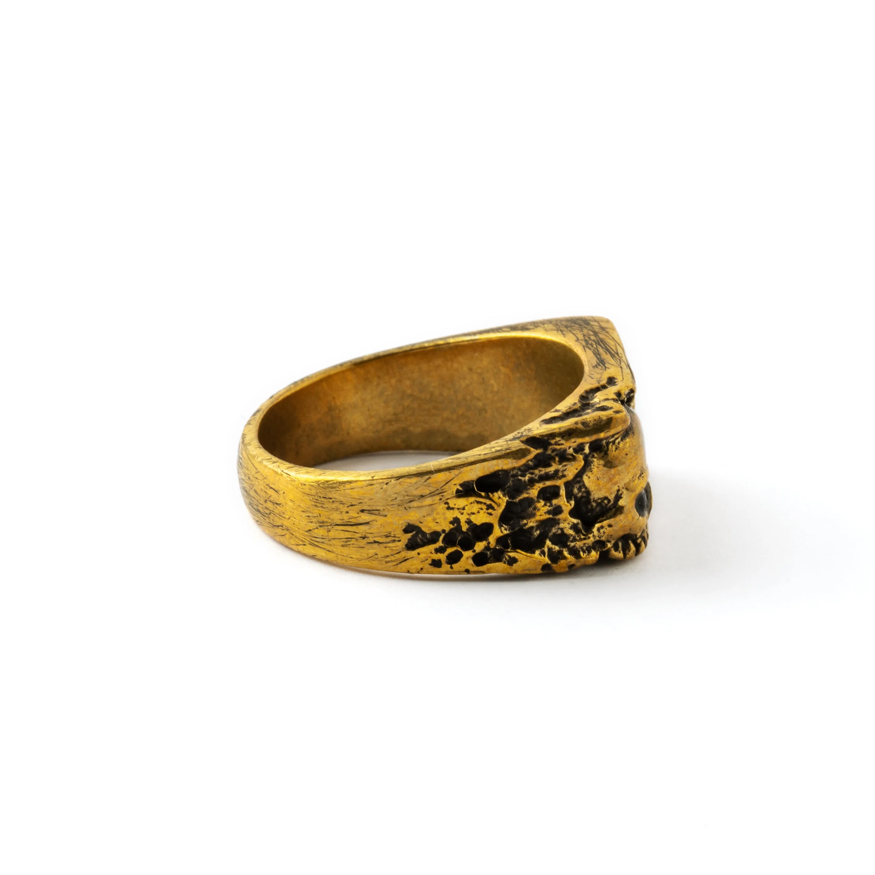 Break Free Skull Ring with Black Spinel