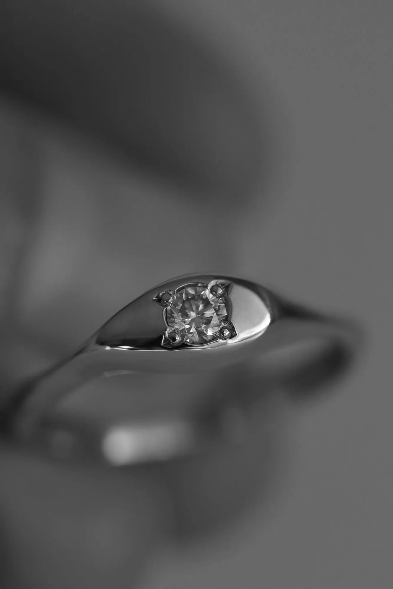 Brenna White 18K Gold Ring w. Diamond