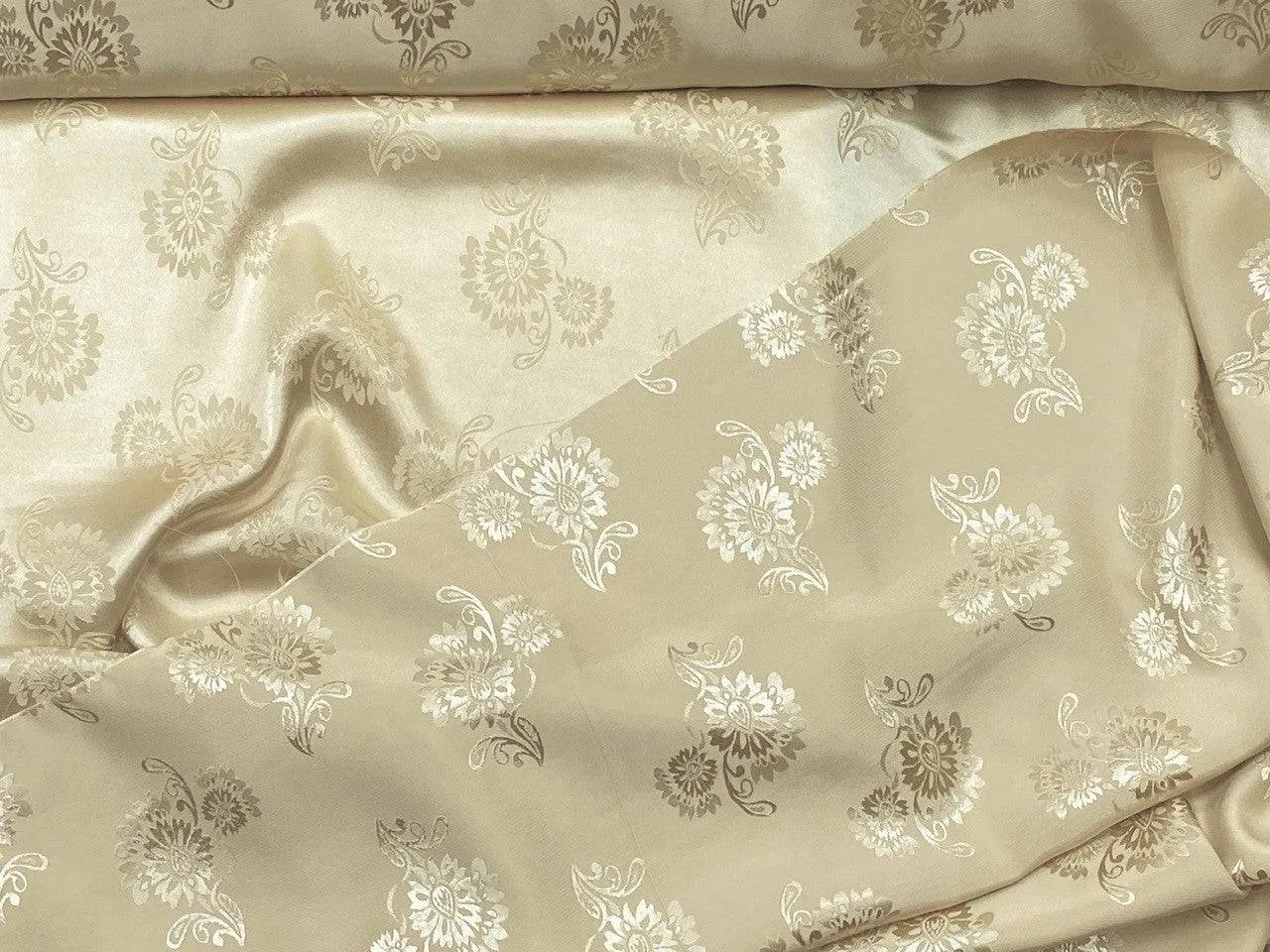 Double-Sided Embossed Jacquard - Floral