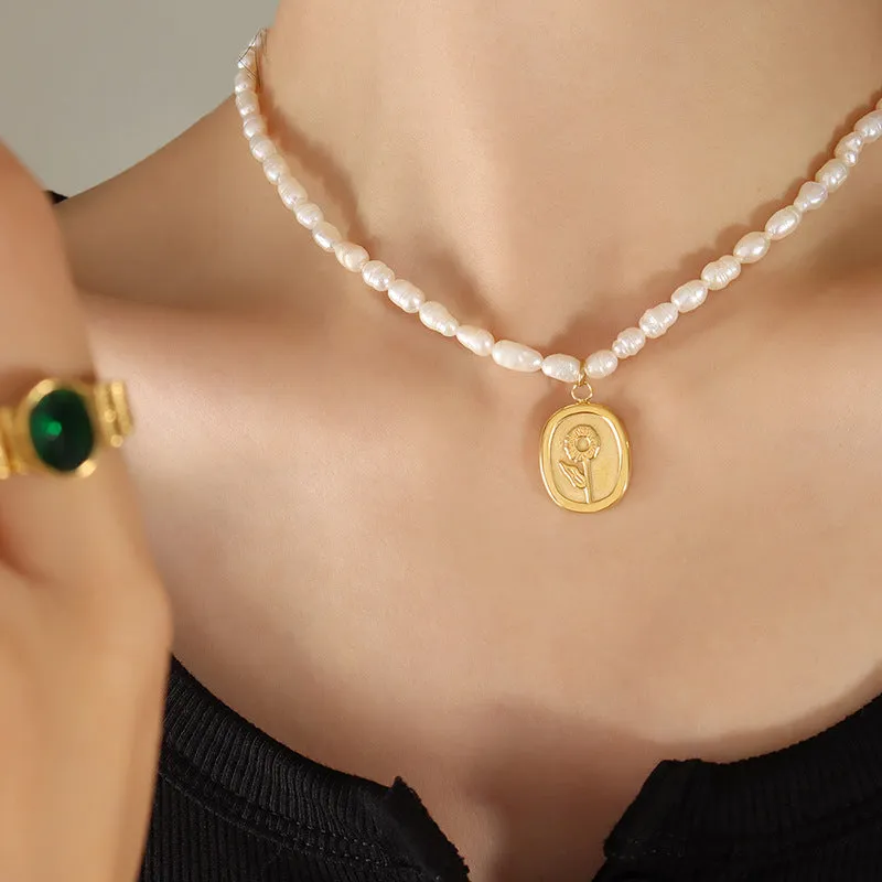 French Sunflower Carved Pearl Necklace with Vintage Charm
