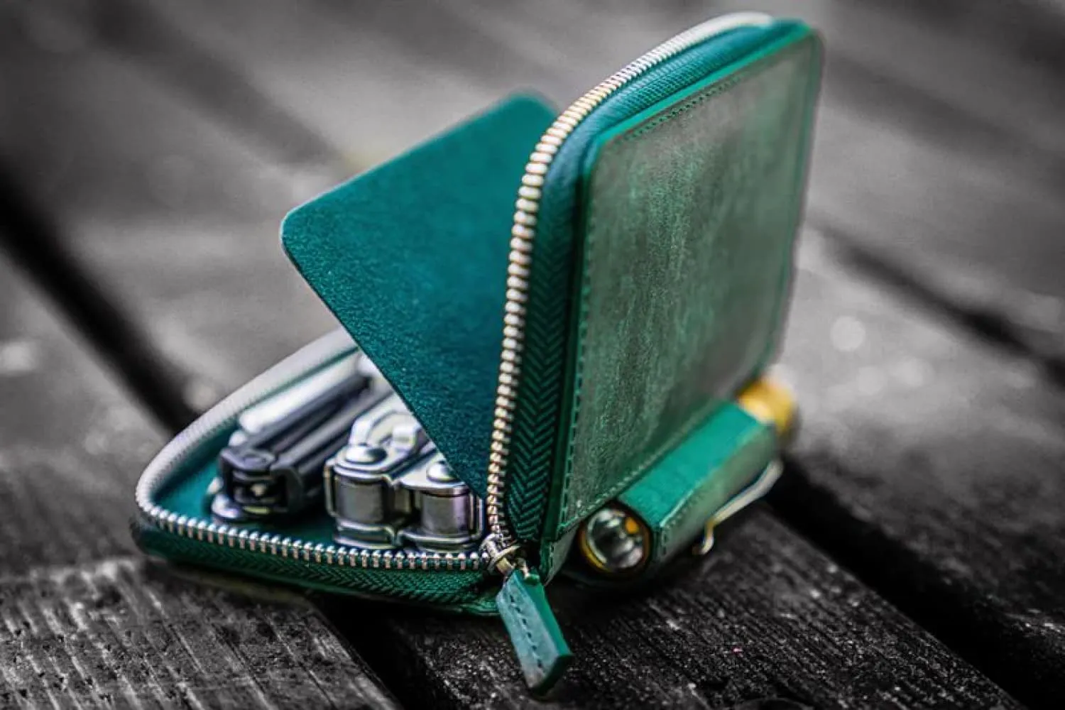 Galen Leather EDC Wallet in Crazy Horse Forest Green