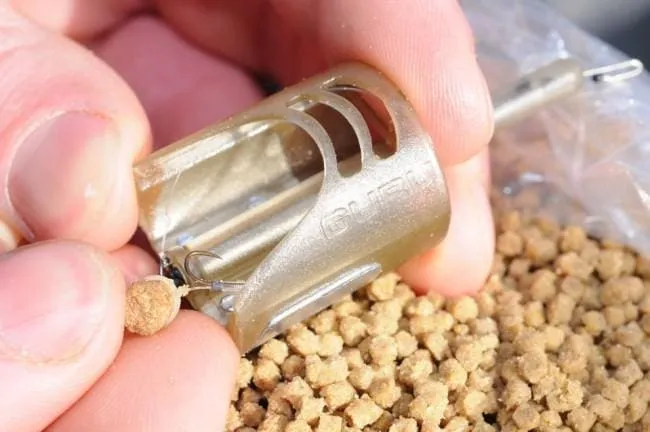 Guru Inline Pellet Feeders