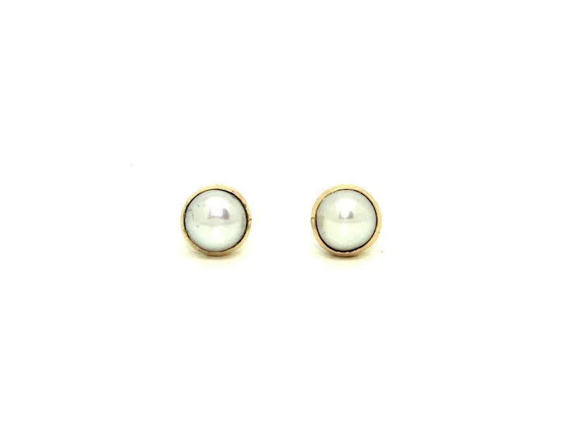 Hammered Pearl Studs