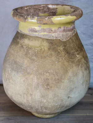 Late 19th Century French Biot oil jar - petite
