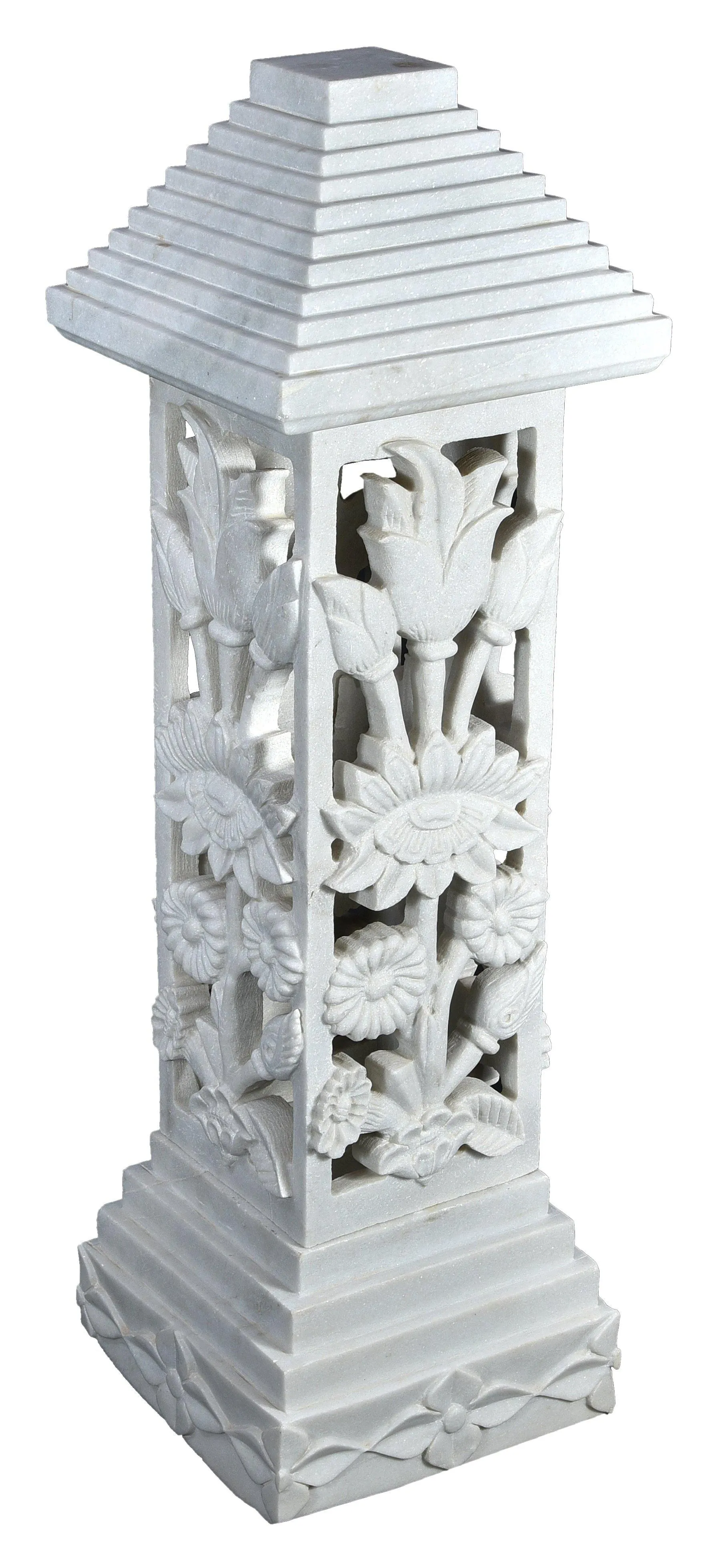 Lavish Touch Insial Lamp