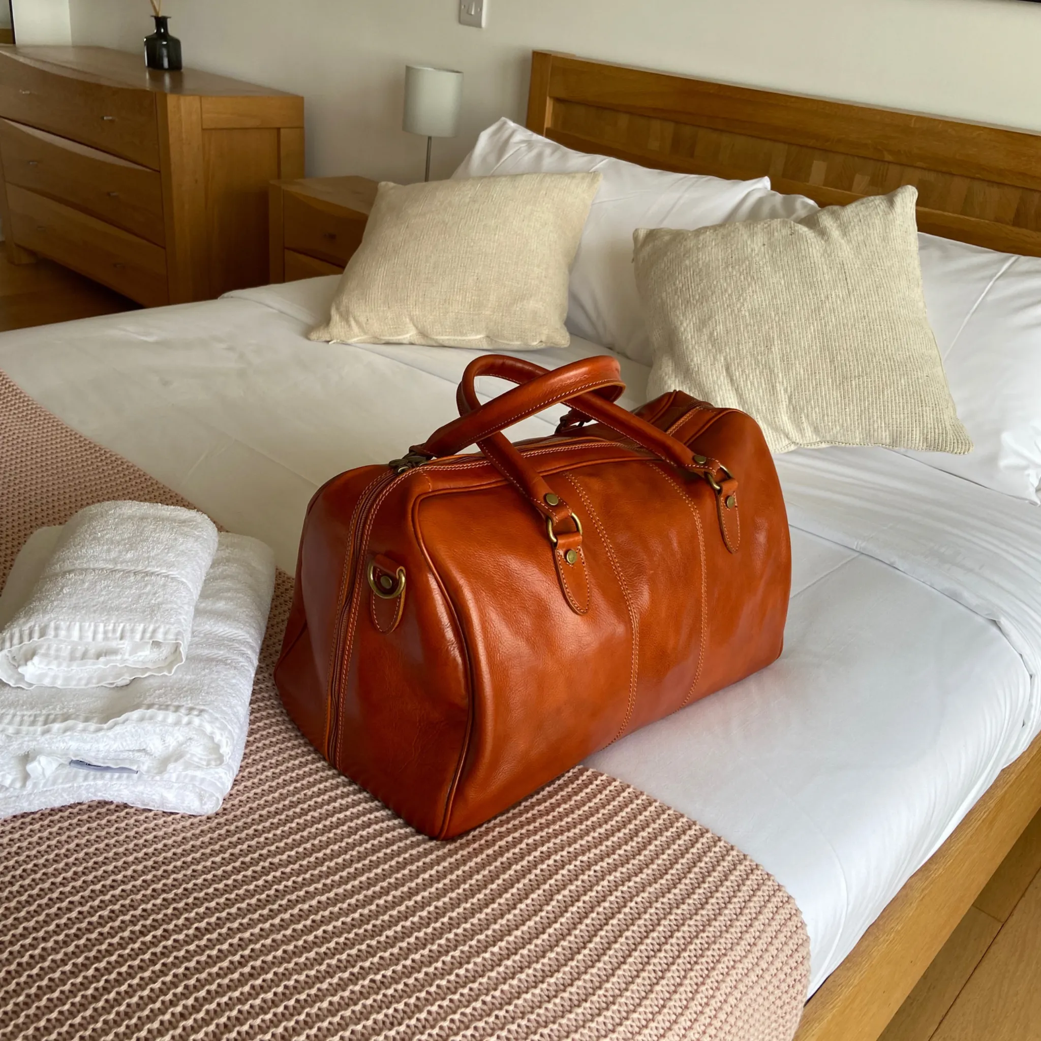 Leather Weekend Bag (Black or Cognac)