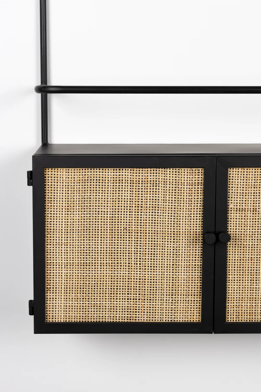 Modern Wall Wine Shelf | DF Guuji