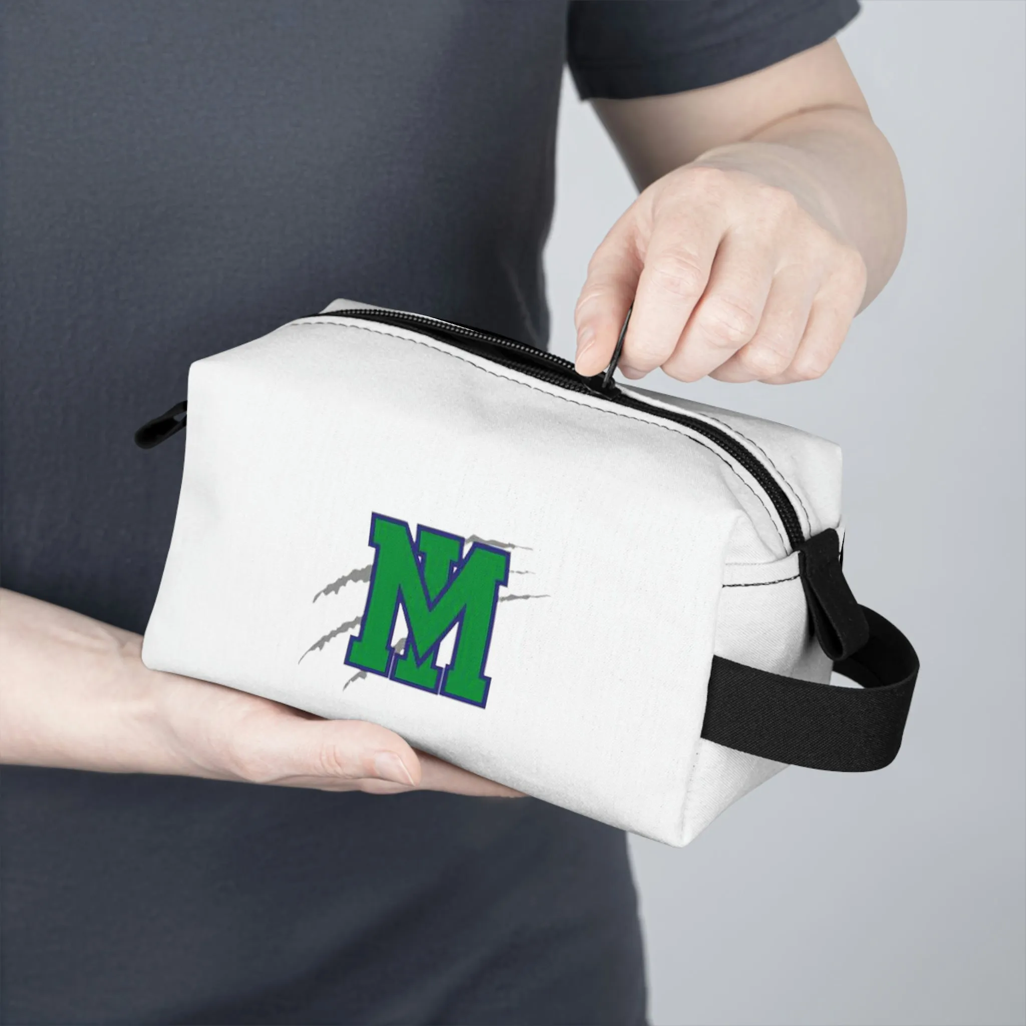 Mountian Island Charter School Toiletry Bag