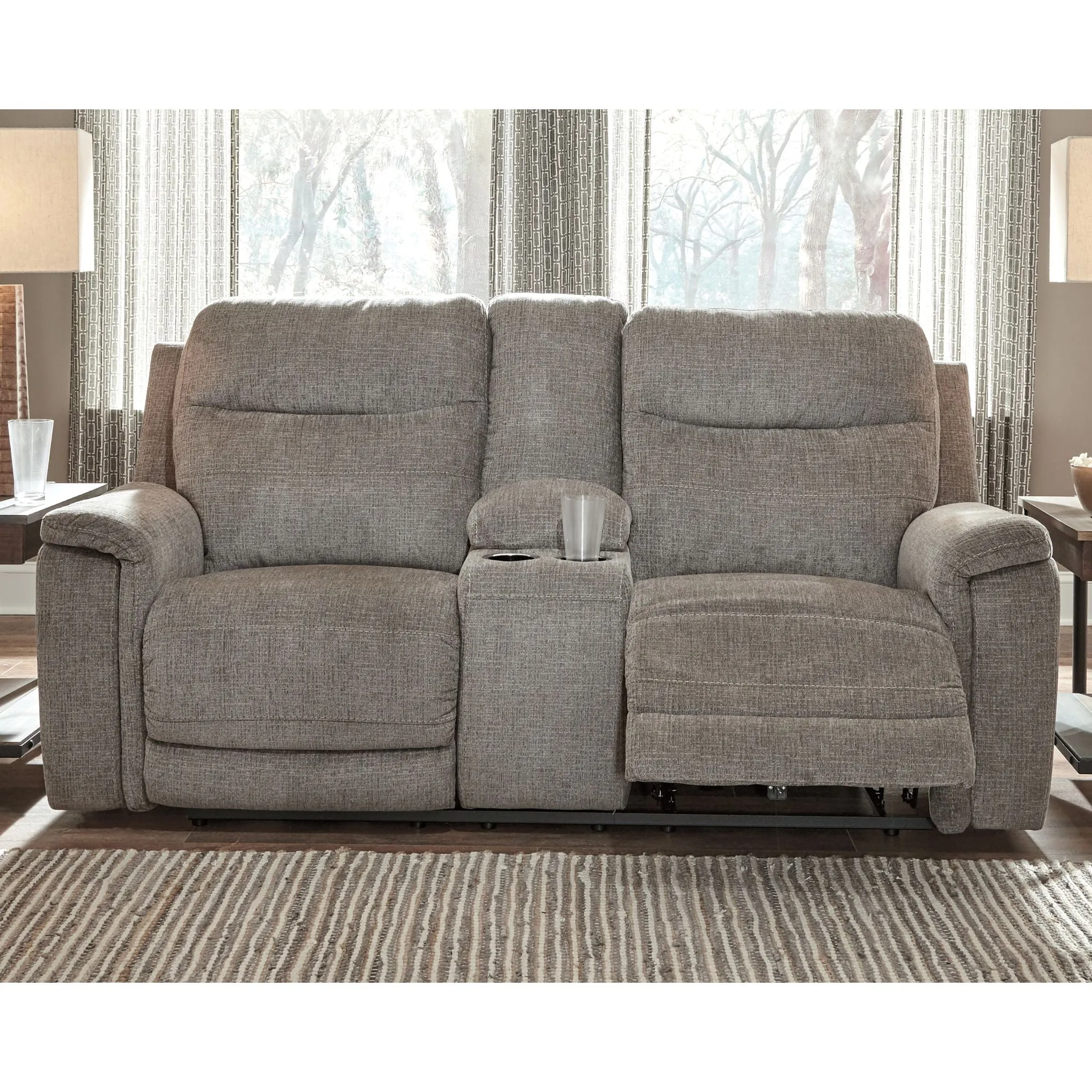 Mouttrie Power Reclining Loveseat with Console/ADJ HDRST