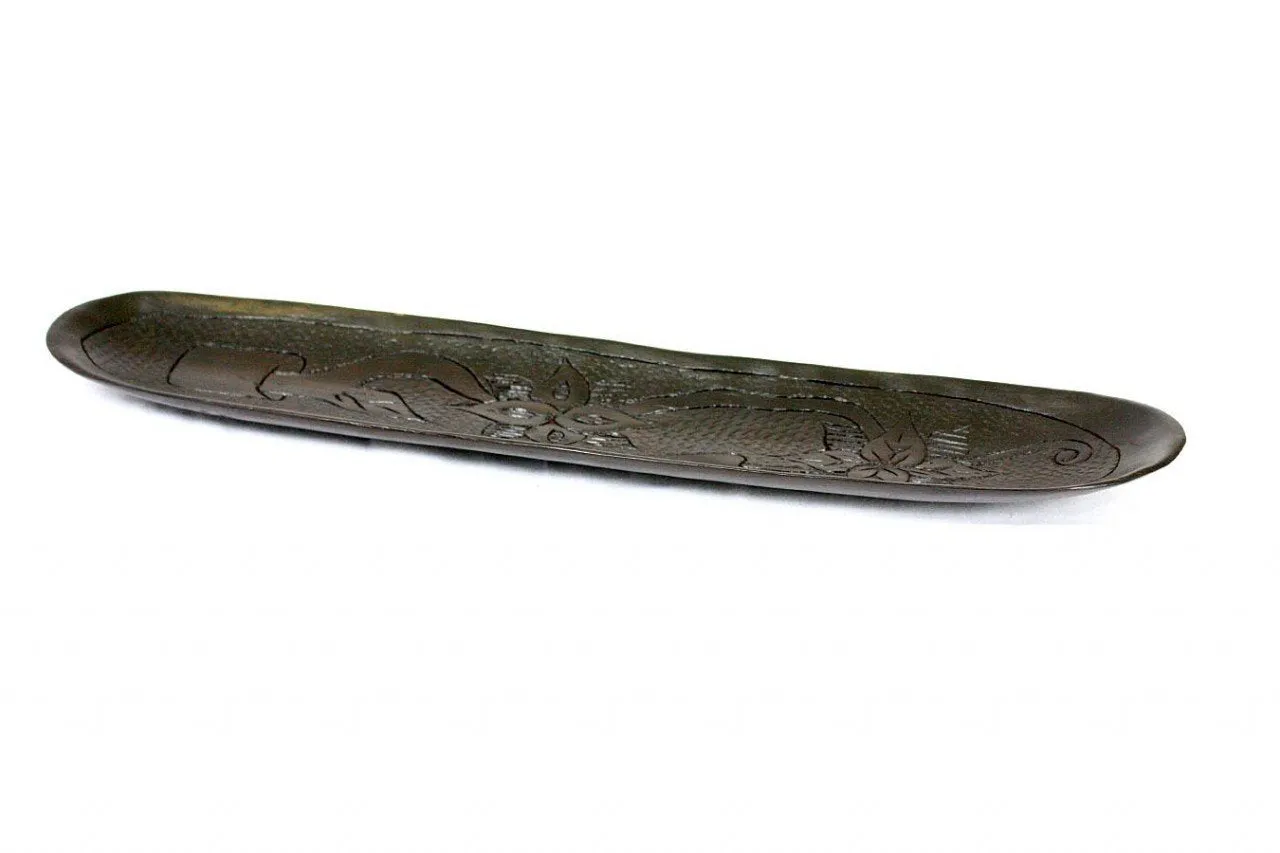 Oval Ebony Plate