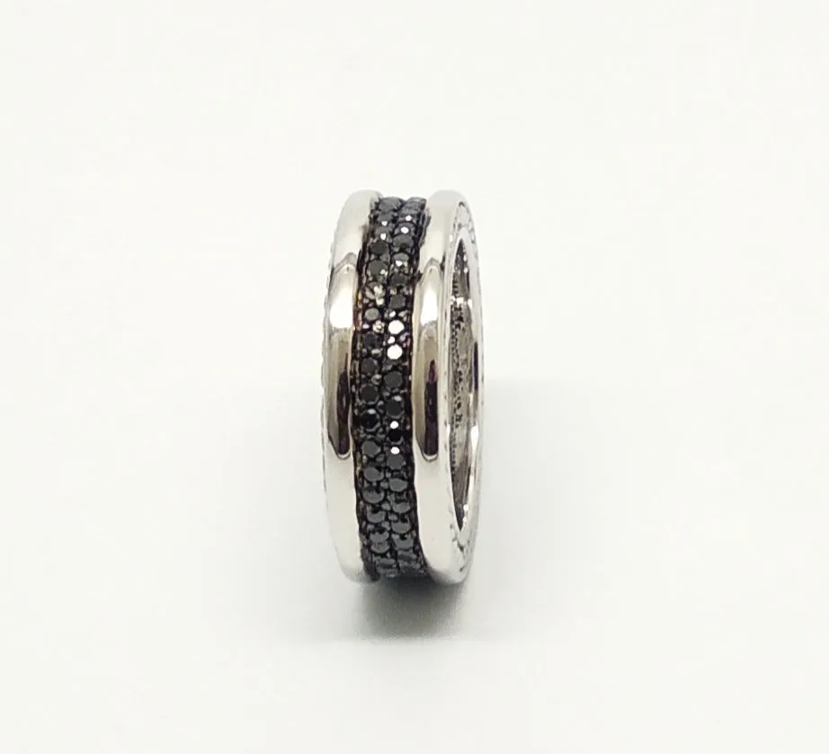 PAVÉ BAND IN STERLING SILVER WITH BLACK DIAMONDS SIL-RNG-066