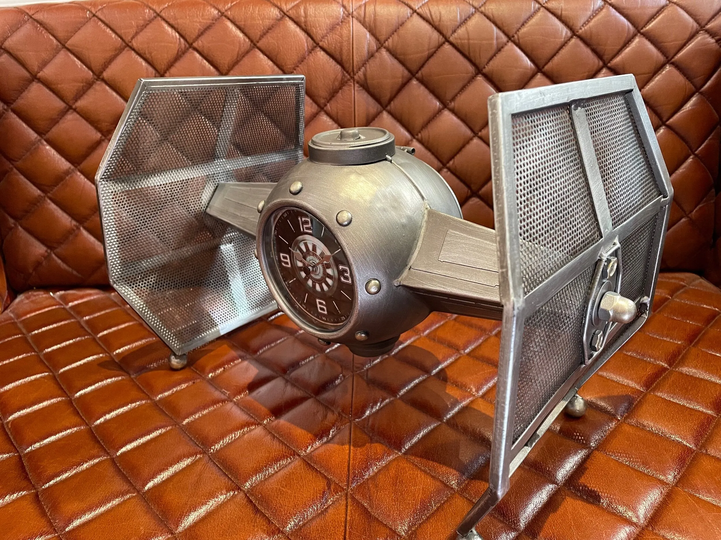 Tie Fighter Clock