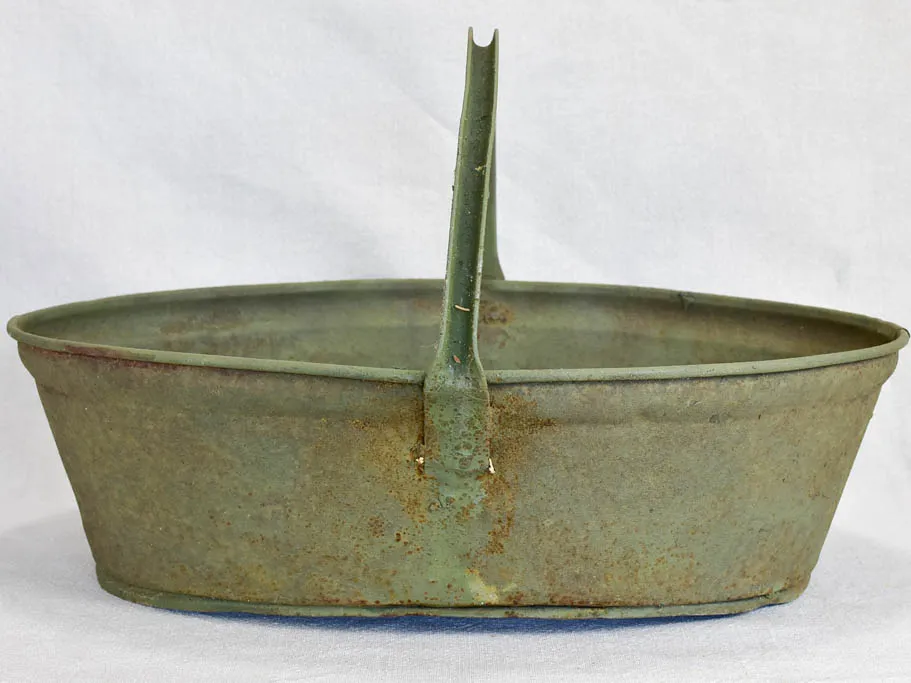 Vintage French metal harvest basket with green patina - early twentieth-century