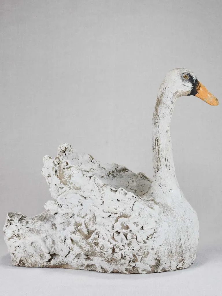 Vintage garden swan - cement 19¾"
