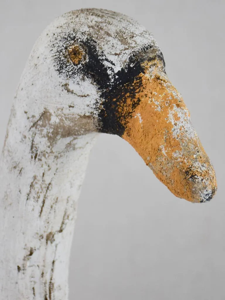 Vintage garden swan - cement 19¾"