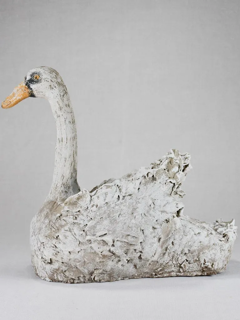 Vintage garden swan - cement 19¾"