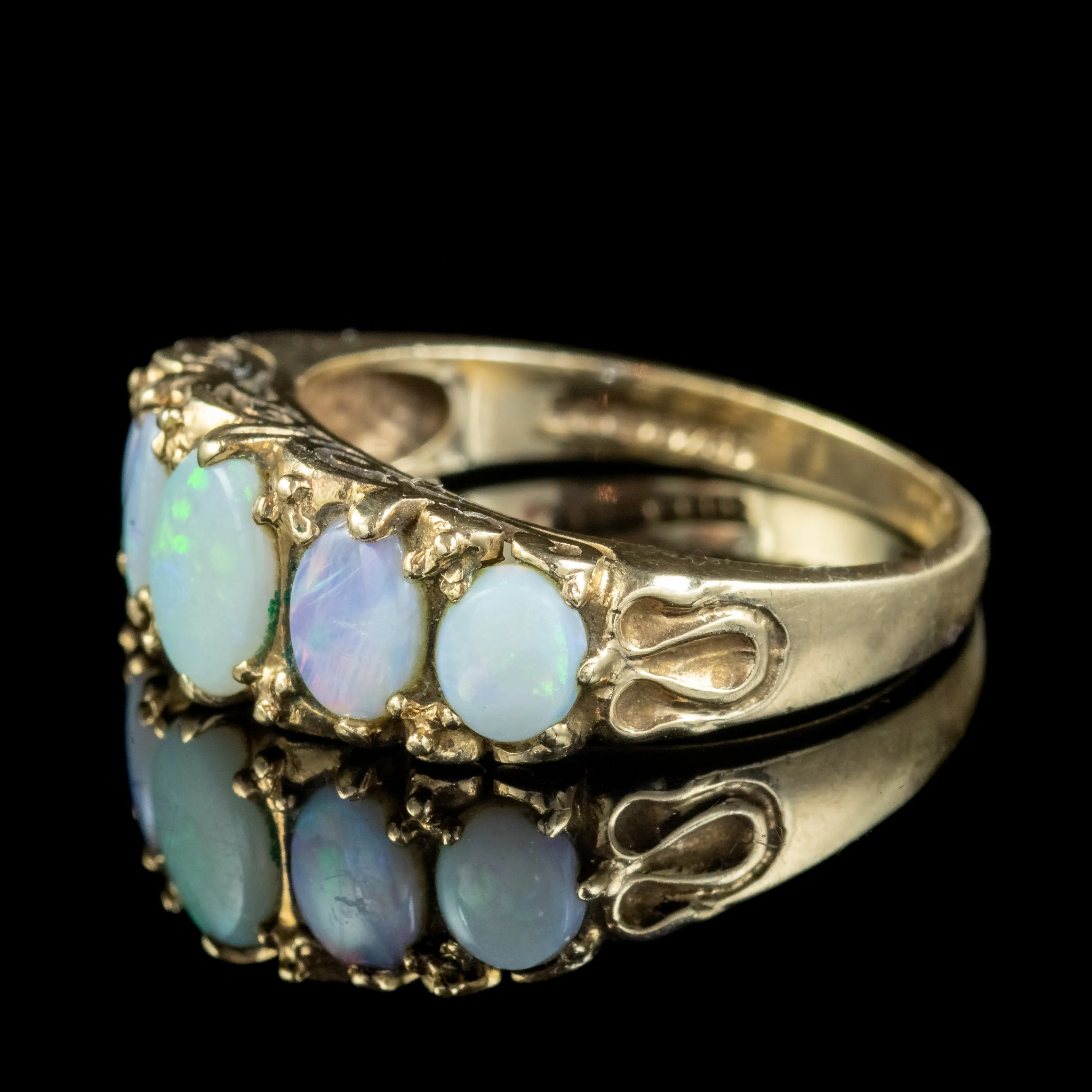 Vintage Opal Five Stone Ring 9Ct Gold 3.5Ct Of Natural Opal